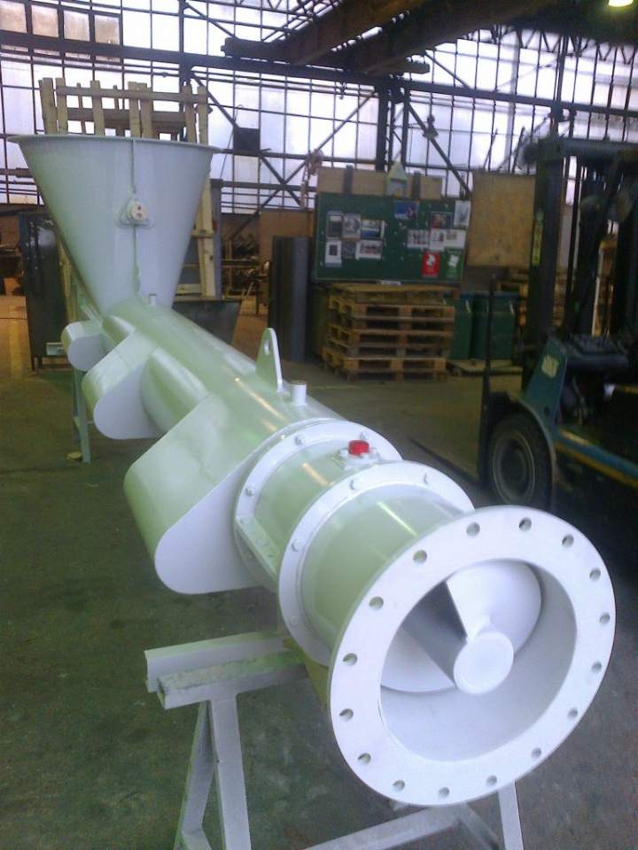 przenośniki ślimakowe korytowe