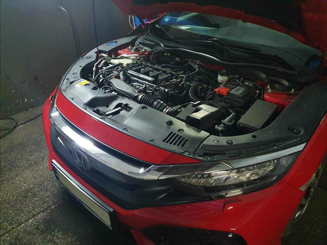 Stacje obsługi i warsztaty samochodowe