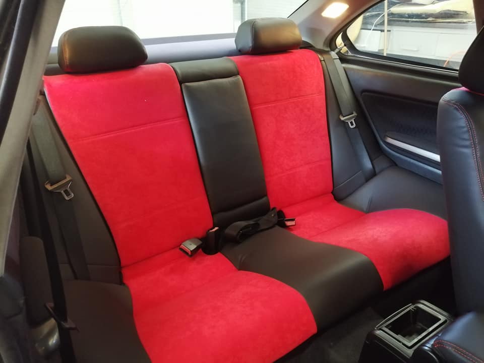 pokrowce samochodowe