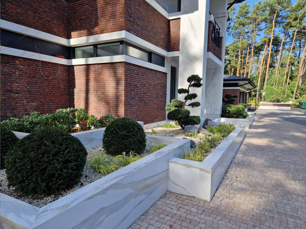 zakładanie, pielęgnacja ogrodów