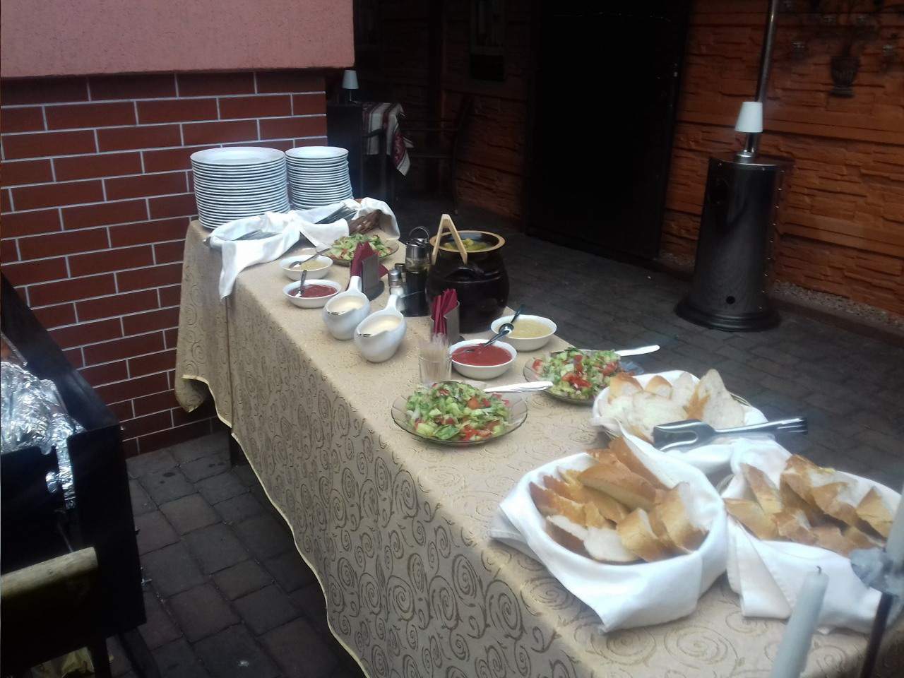 restauracja, catering okolicznościowy, urodziny, spotkania biznesowe