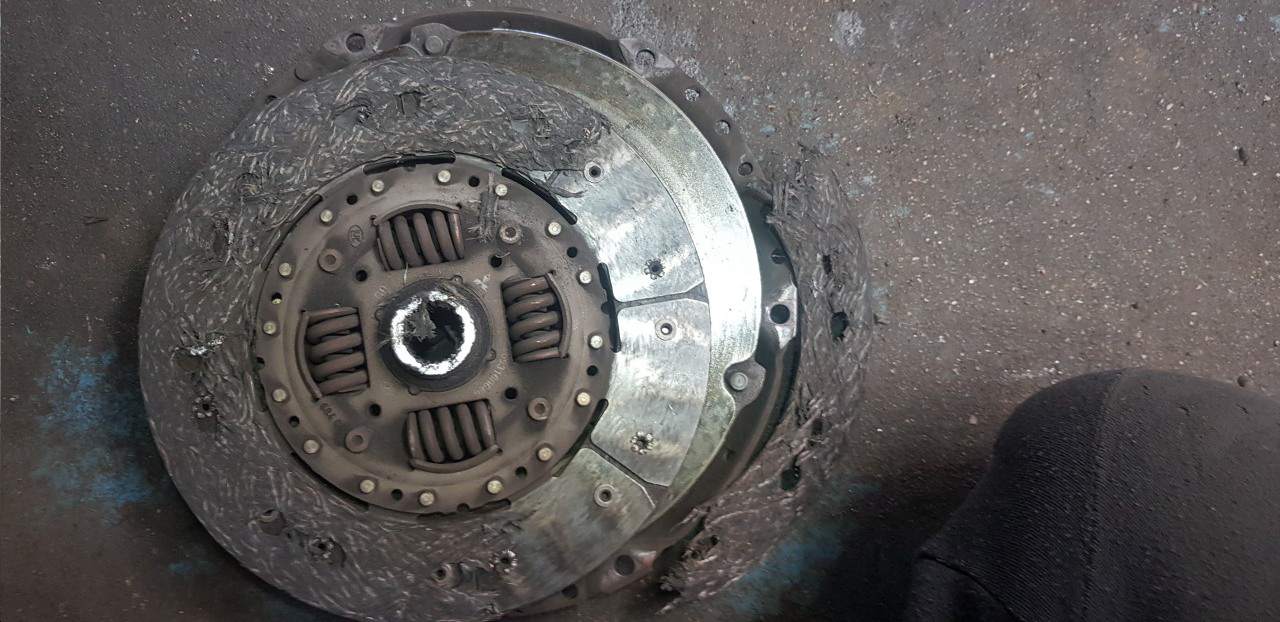 mechanika samochodowa