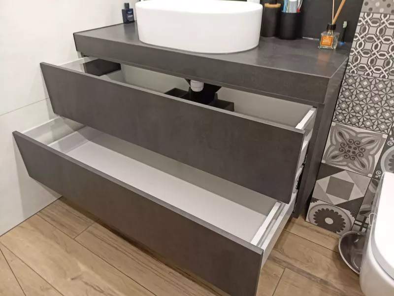 meble na wymiar do łazienki