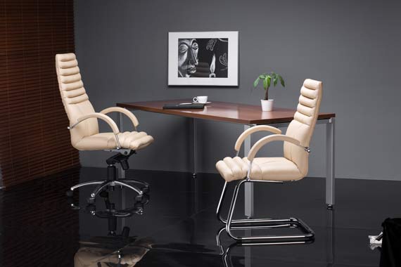 krzesła komputerowe