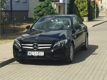 samochód na wynajem