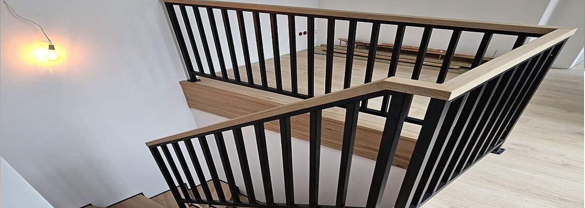 Stolarnia Strug-ART Artur Pawlak Schody Na Wymiar i Balustrady Szklane, Poznań