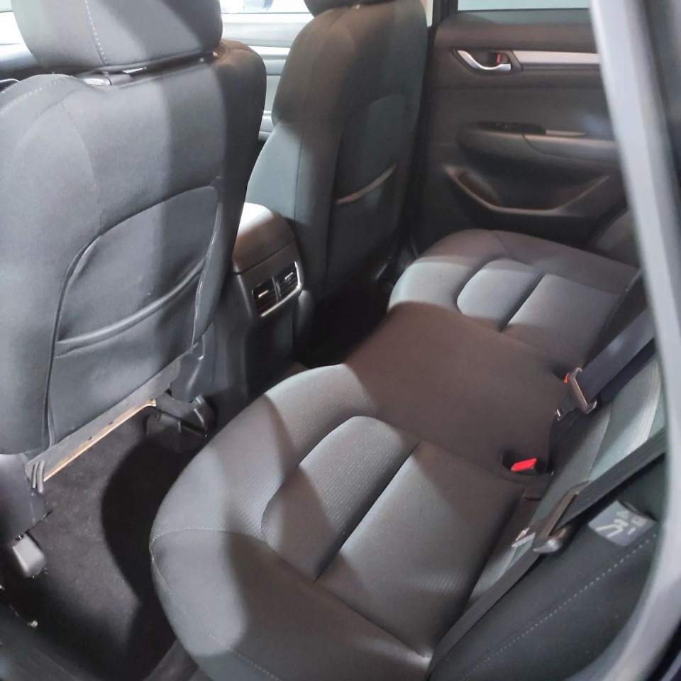 sprzątanie wnętrza samochodów