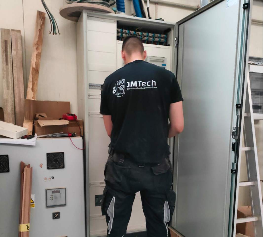 naprawa, serwis maszyn i linii produkcyjnych