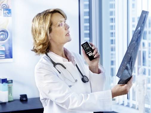 sprzedaż profesjonalnych dyktafonów i zestawów transkrypcyjnych firm PHILIPS i OLYMPUS