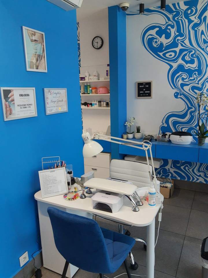 Beauty Time By Kinga Grenda