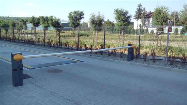 bezpieczne ogrodzenia