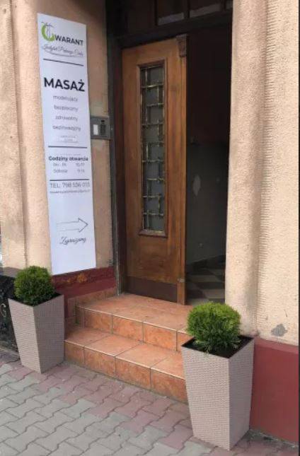 Piękne Ciało wejście do salonu