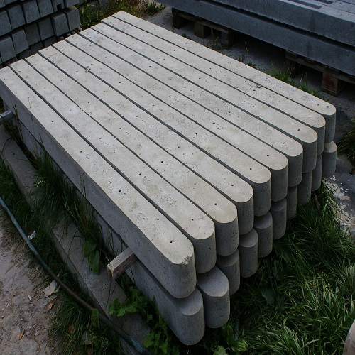 słupki betonowe