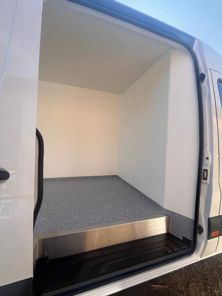 zabudowy samochodów