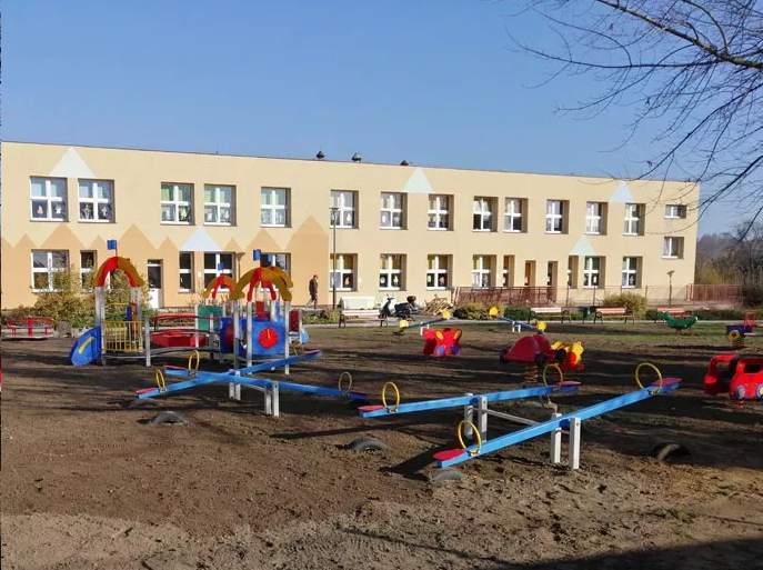 konstrukcje do placów zabaw