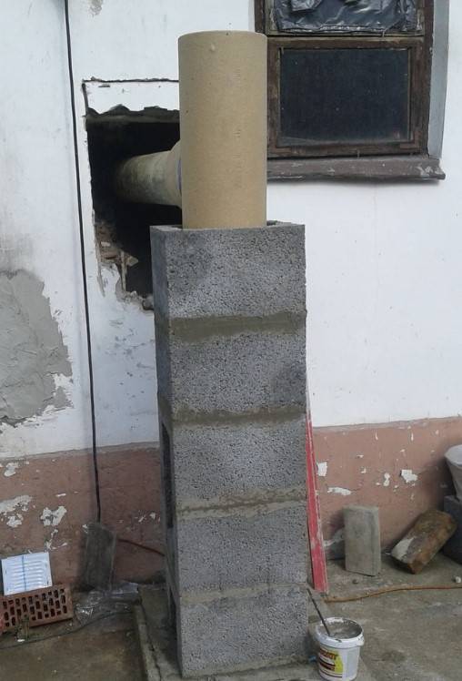 budowa komina systemowego