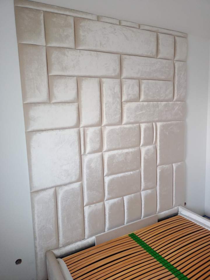 ściana tapicerowana