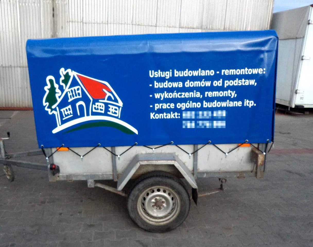 Reklama malowana farbami do plandek