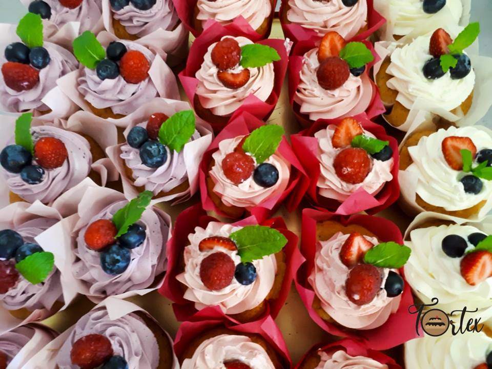 torty artystyczne, candy bary, torty, torty na zamówienie, cukiernia, cukiernie