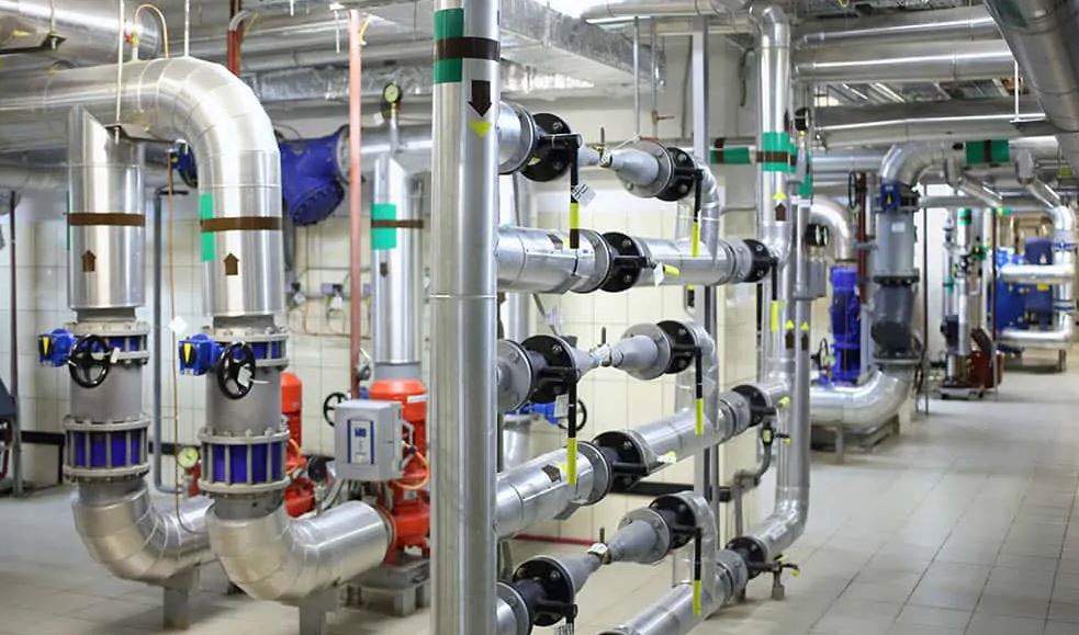 montaż maszyn przemysłowych