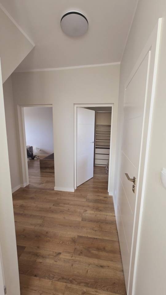 wykańczanie wnętrz, remont mieszkania, układanie płytek, układanie paneli