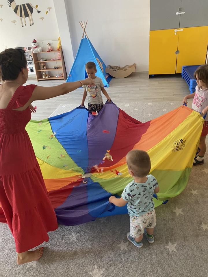 przedszkola, opieka nad dziećmi, dzienna opieka nad dziećmi