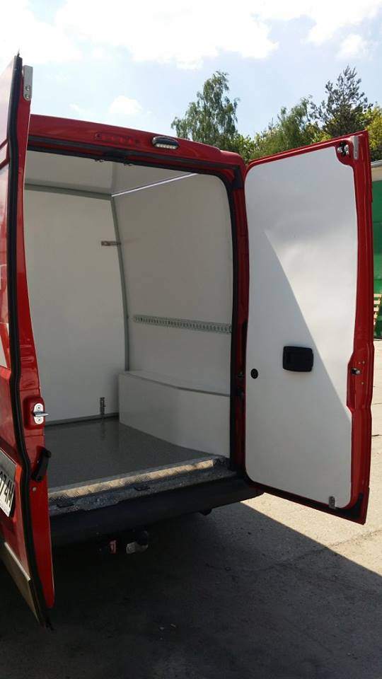 zabudowy samochodów