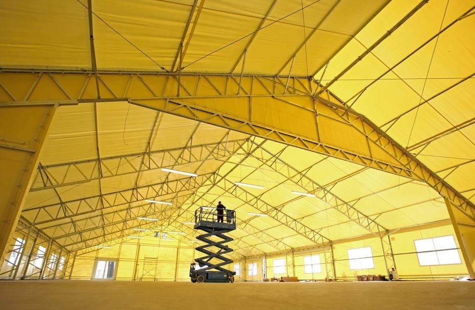 montaż hali namiotowej