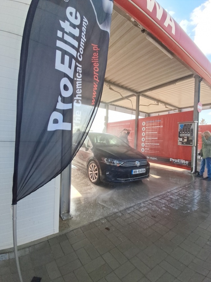 myjnia bezdotykowa, myjnia samoobsługowa