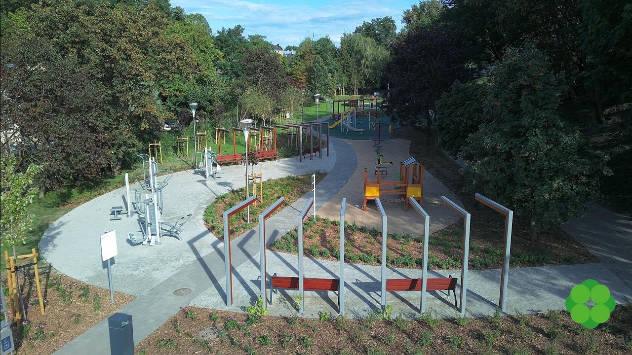 budowa boisk wielofunkcyjnych