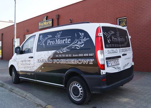 transport zmarłych