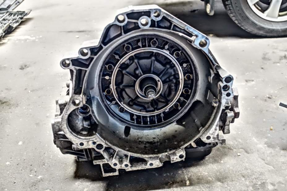 skrzynie biegów, serwis skrzyń biegów, naprawa skrzyń biegów, wymiana oleju w skrzyni biegów