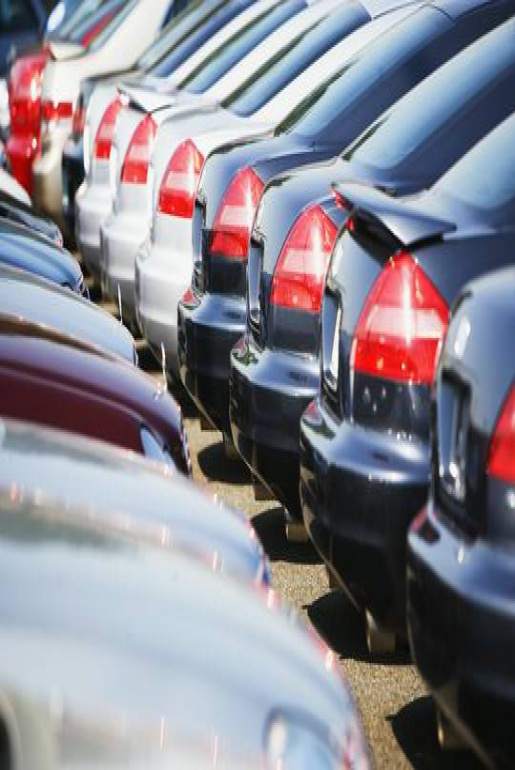 sprzedaż samochodów