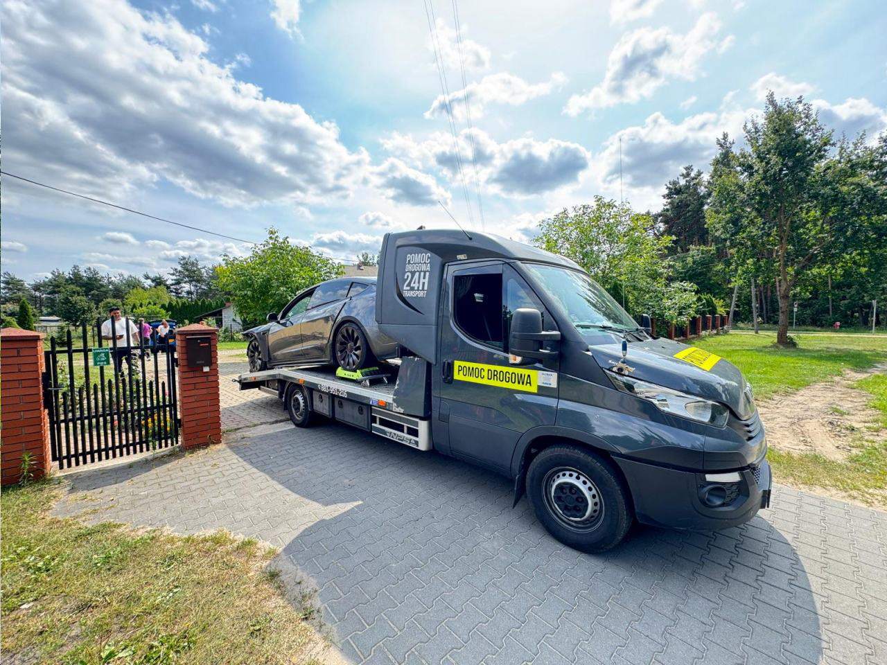 holowanie aut
