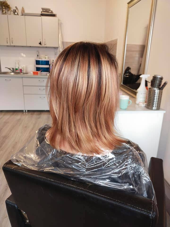 Koloryzacja włosów