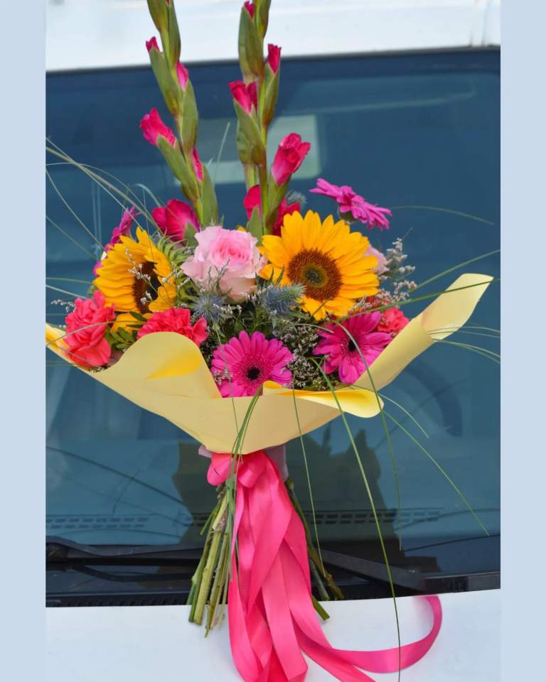 kwiaty, bukiety z kwiatów żywych, kompozycje kwiatowe