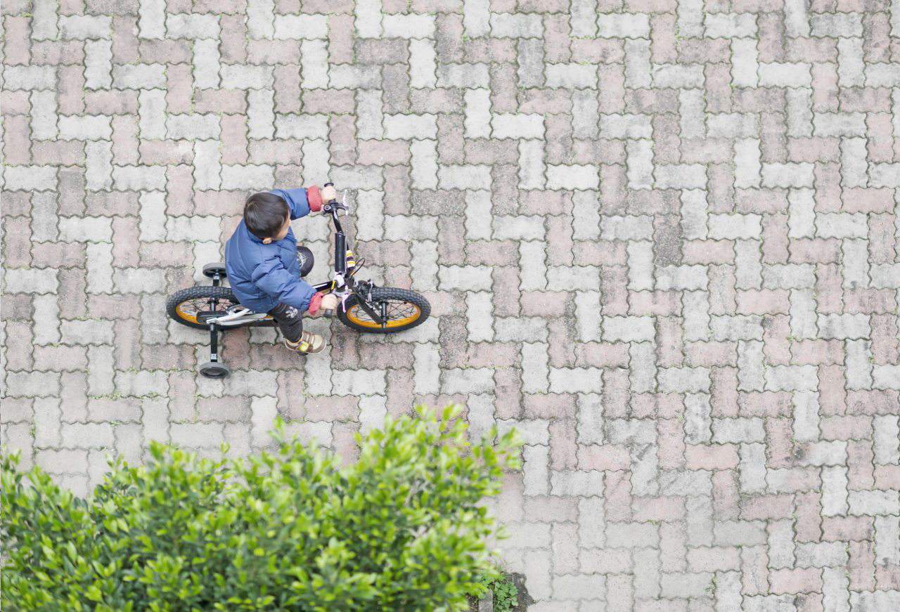 układanie kostki brukowej