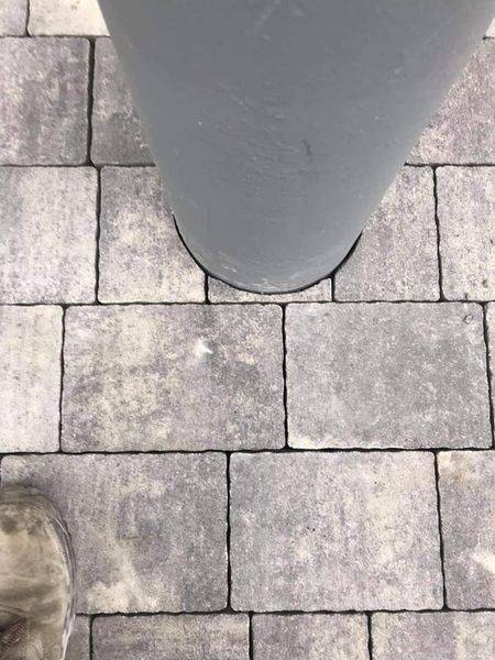 niwelowanie terenu pod bruk