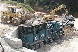 wynajem koparko-ładowarki, transport ciężarowy, transport specjalistyczny, transport niskopodwoziowy