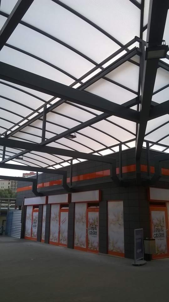 zadaszenia z poliwęglanu