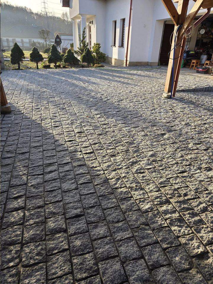 nawierzchnia brukowa