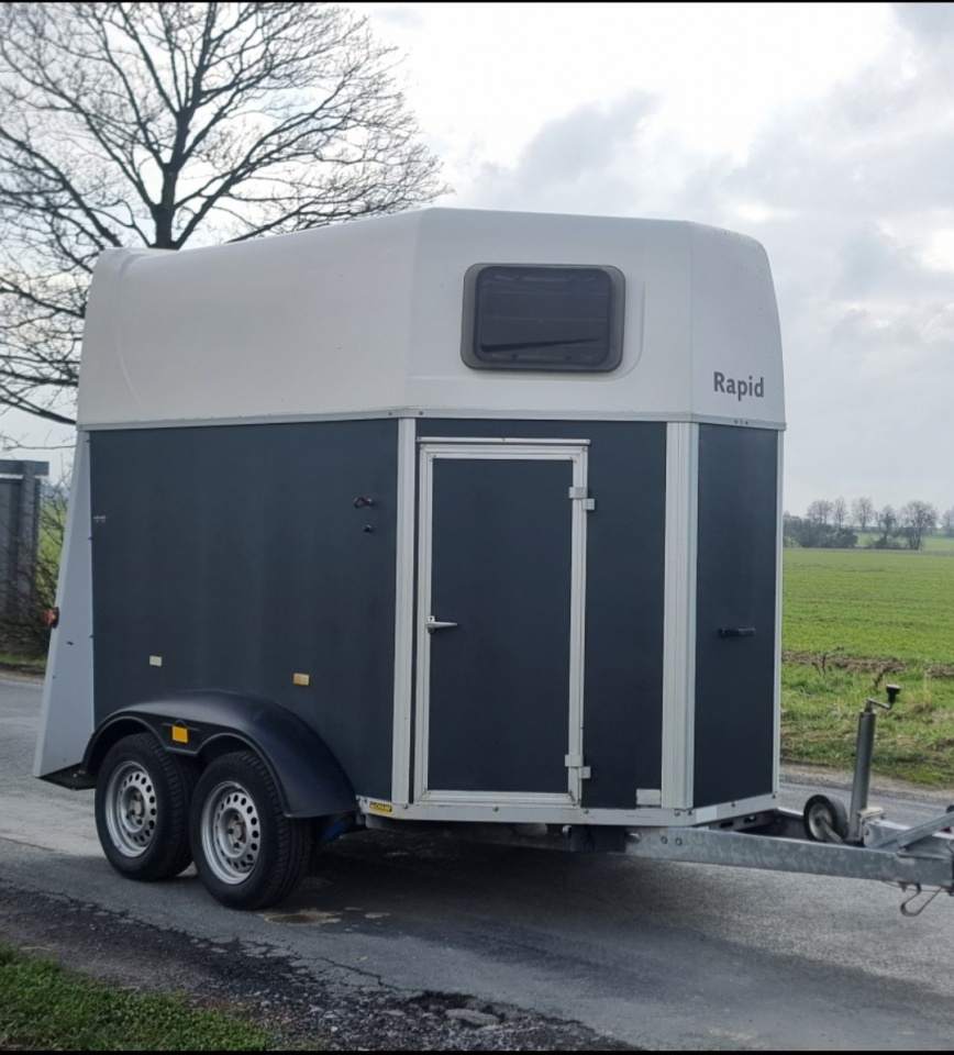 wynajem maszyn budowlanych, wynajem sprzętu ogrodniczego, wynajem przyczep