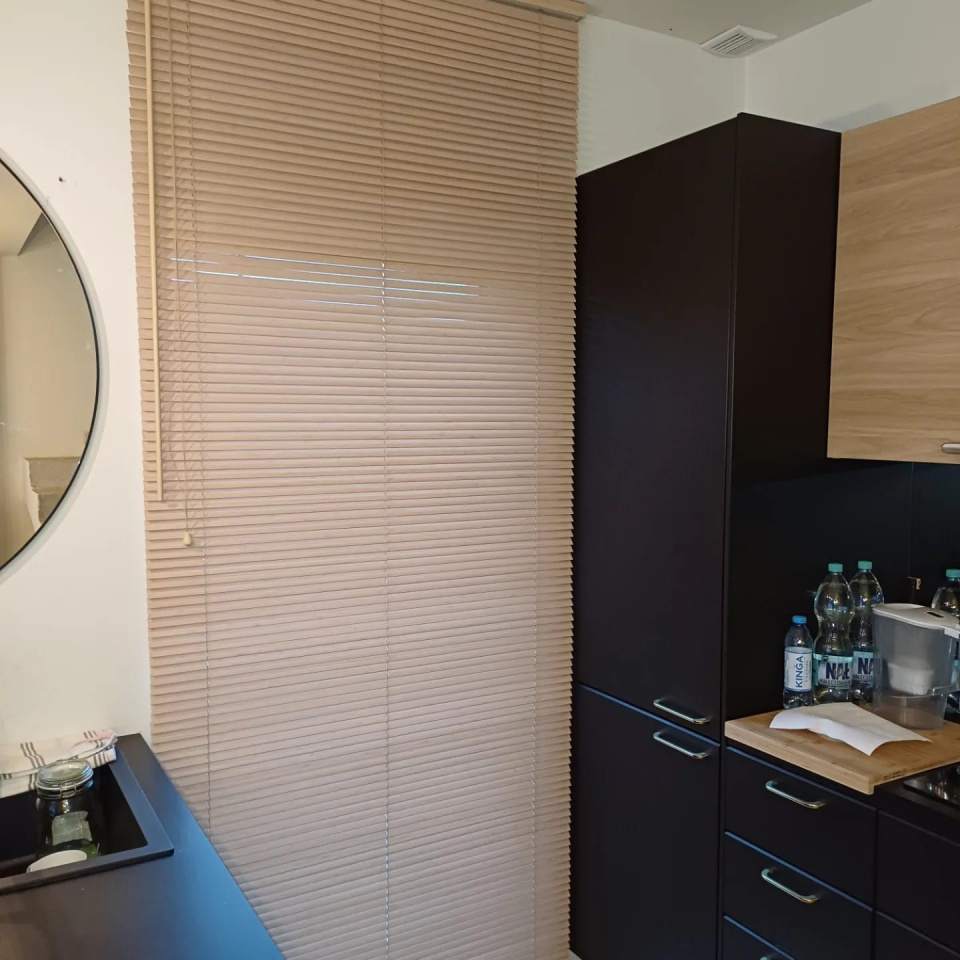 rolety montaż, sprzedaż żaluzji, moskitiery