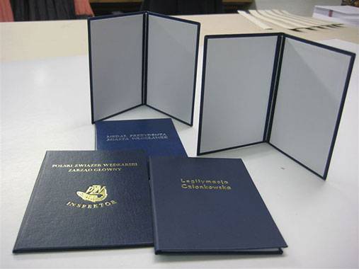 okładki akt sądowych