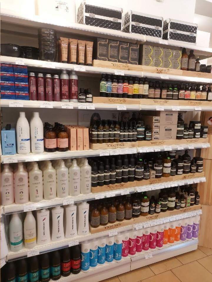 wyposażenie salonów kosmetycznych