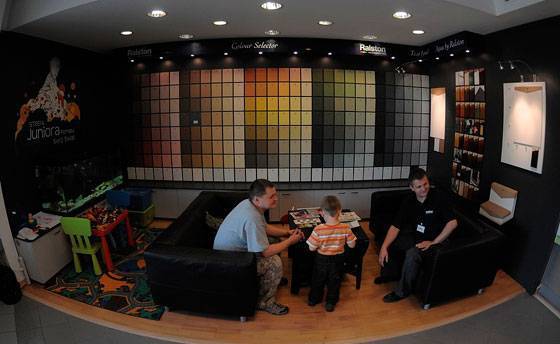 Hurtownie farb, lakierów i emalii