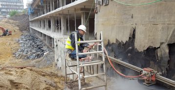 przewierty w betonie techniką diamentową