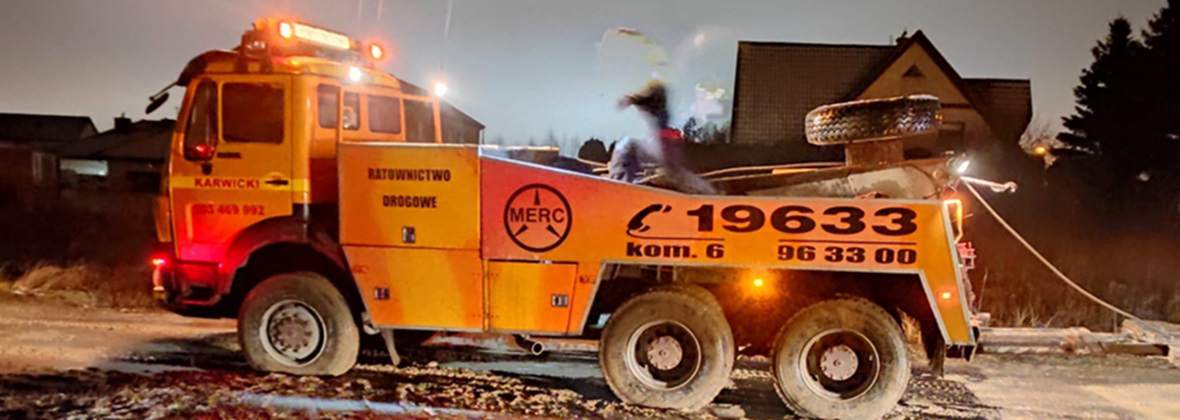 Michał Karwicki Auto-Holowanie