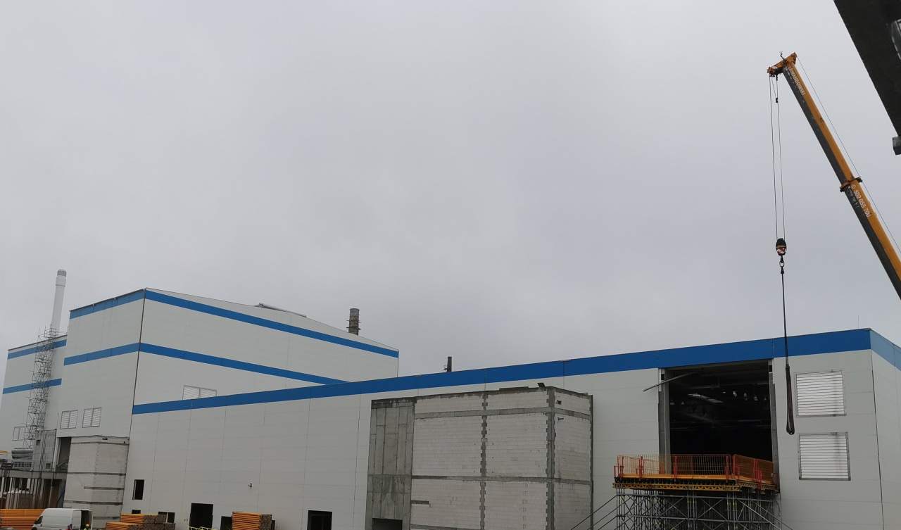 hala z płyt warstwowych