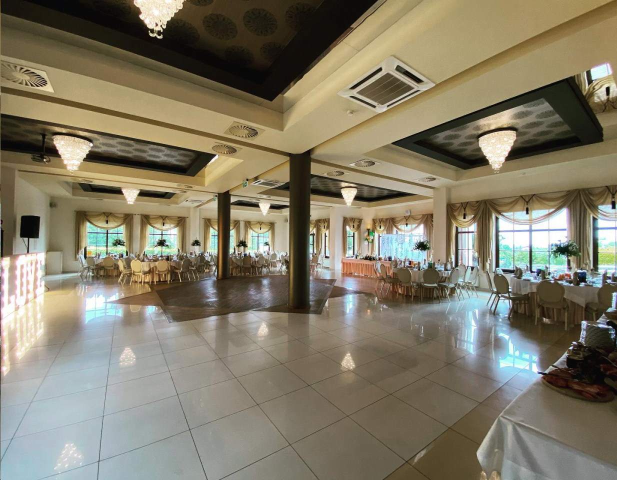 wynajem sali weselnej